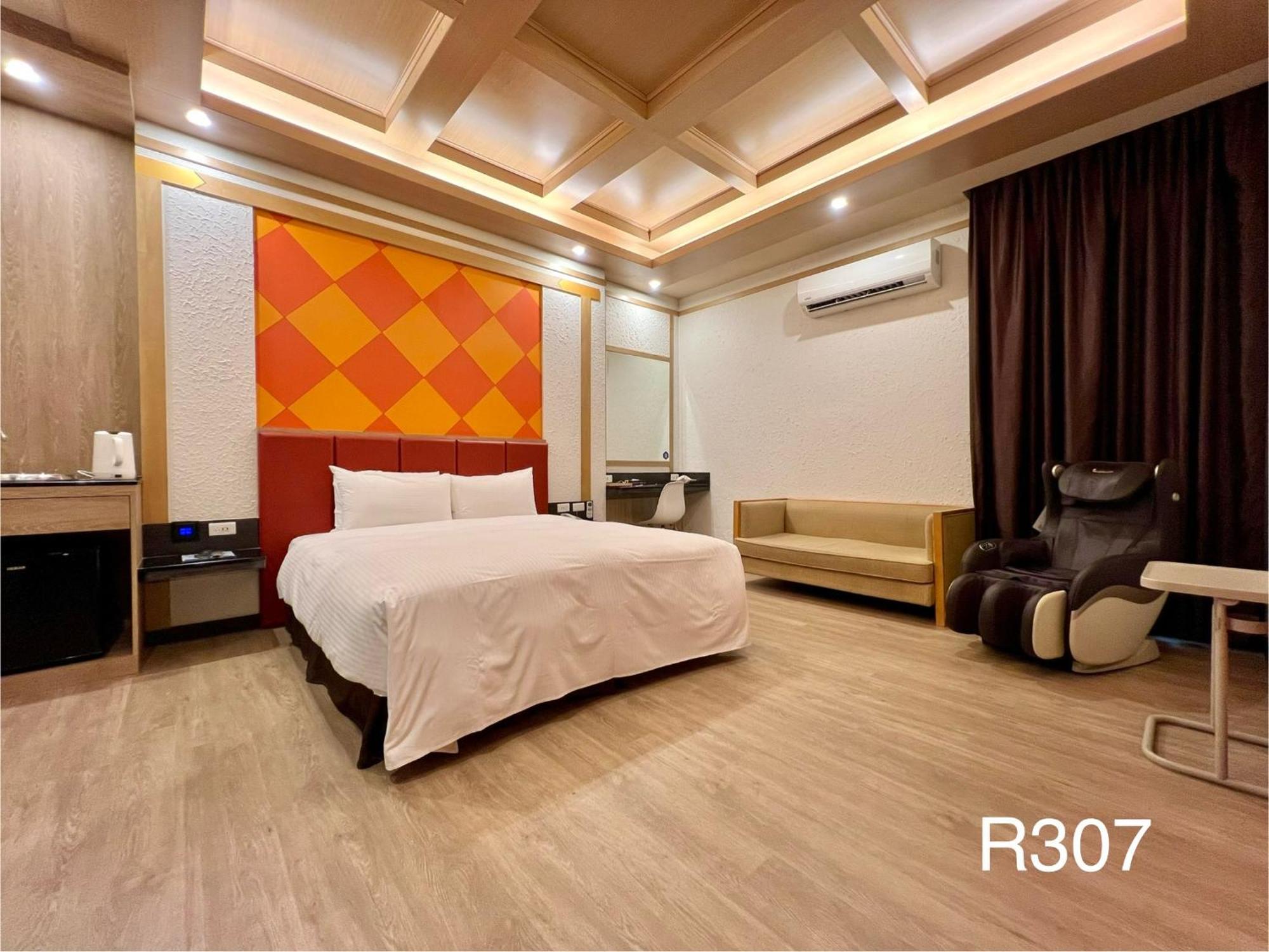 Cigar Motel 台南 エクステリア 写真
