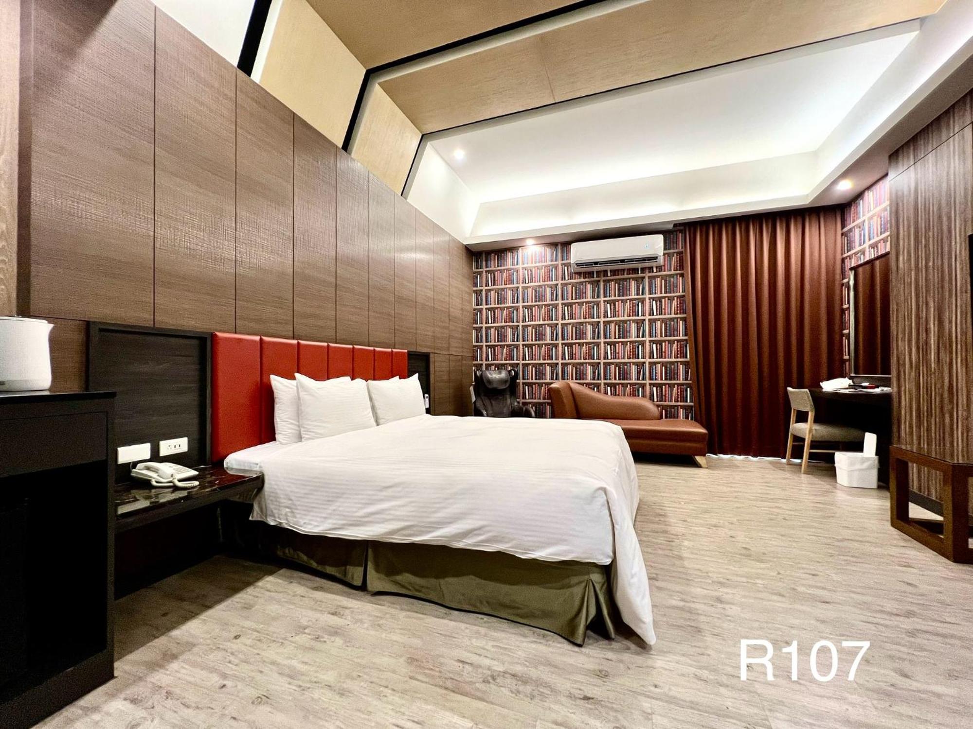 Cigar Motel 台南 エクステリア 写真