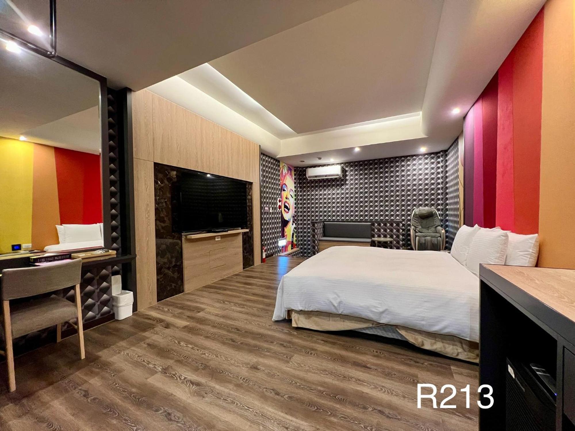 Cigar Motel 台南 エクステリア 写真